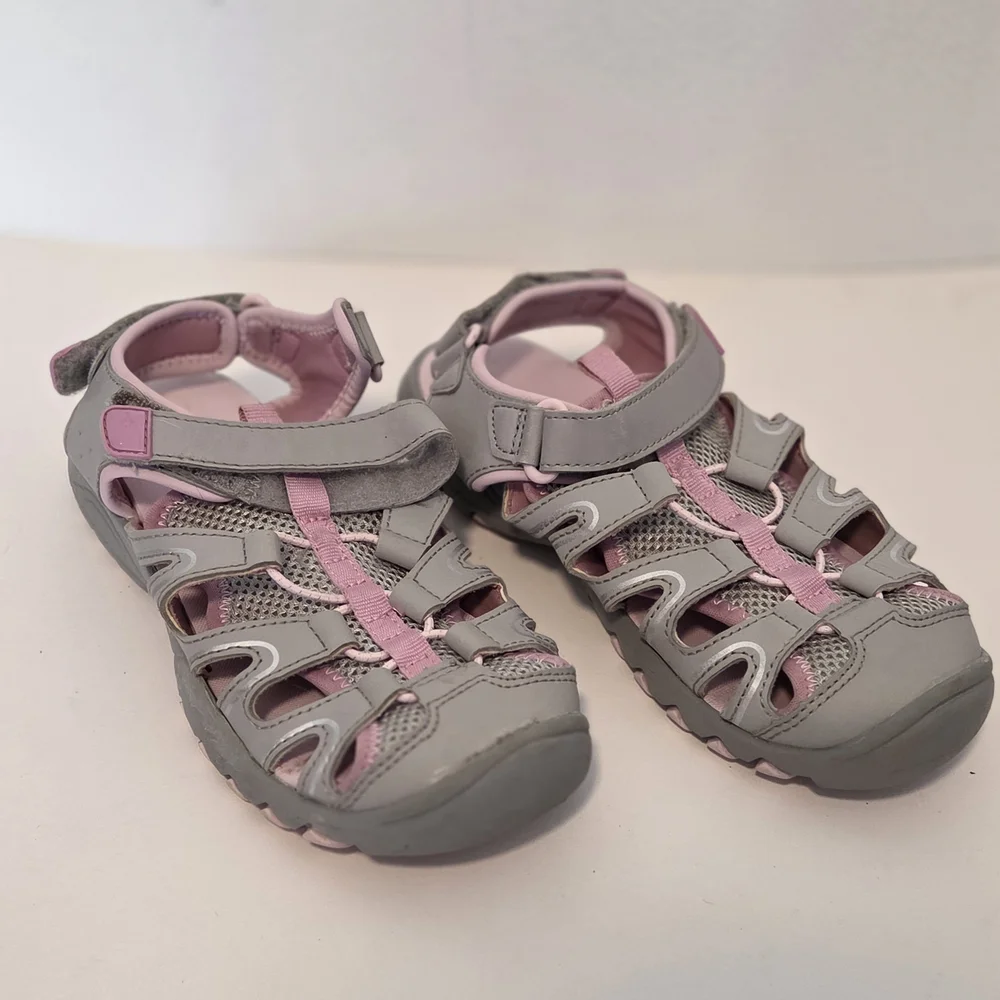 Pink and Gray Girls SZ 2 Sandals with Comfortable Sole and Breathable Design